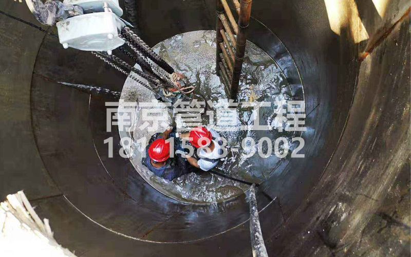 242紫竹林污水池清理